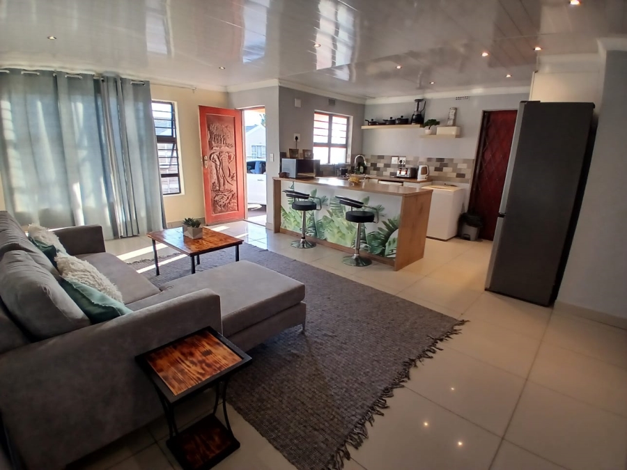 3 Bedroom Property for Sale in Silversands Western Cape